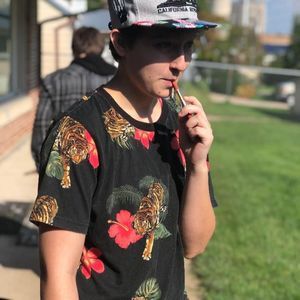 Meet your Posher, Victoria